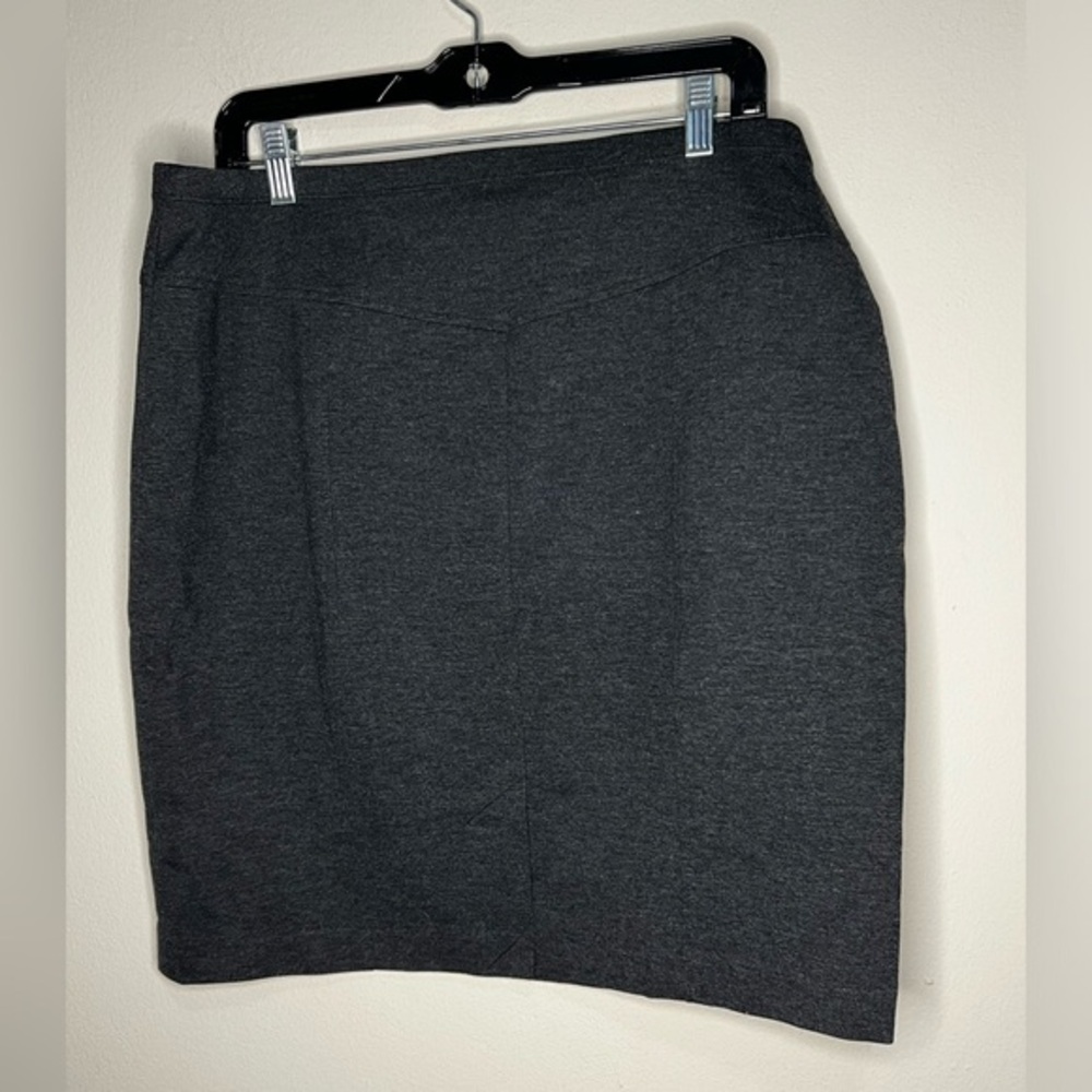 Ellen Tracy Classic Gray Straight Pencil Skirt Sz XL Knee Career Church